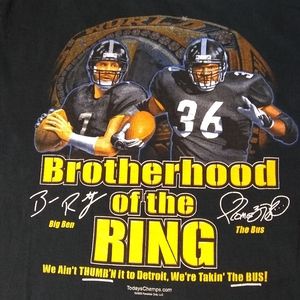 Steeler T-shirt Men 42" Big Ben/ The Bus 2006 Detroit- the Ring" Lng Slv 24" EUC